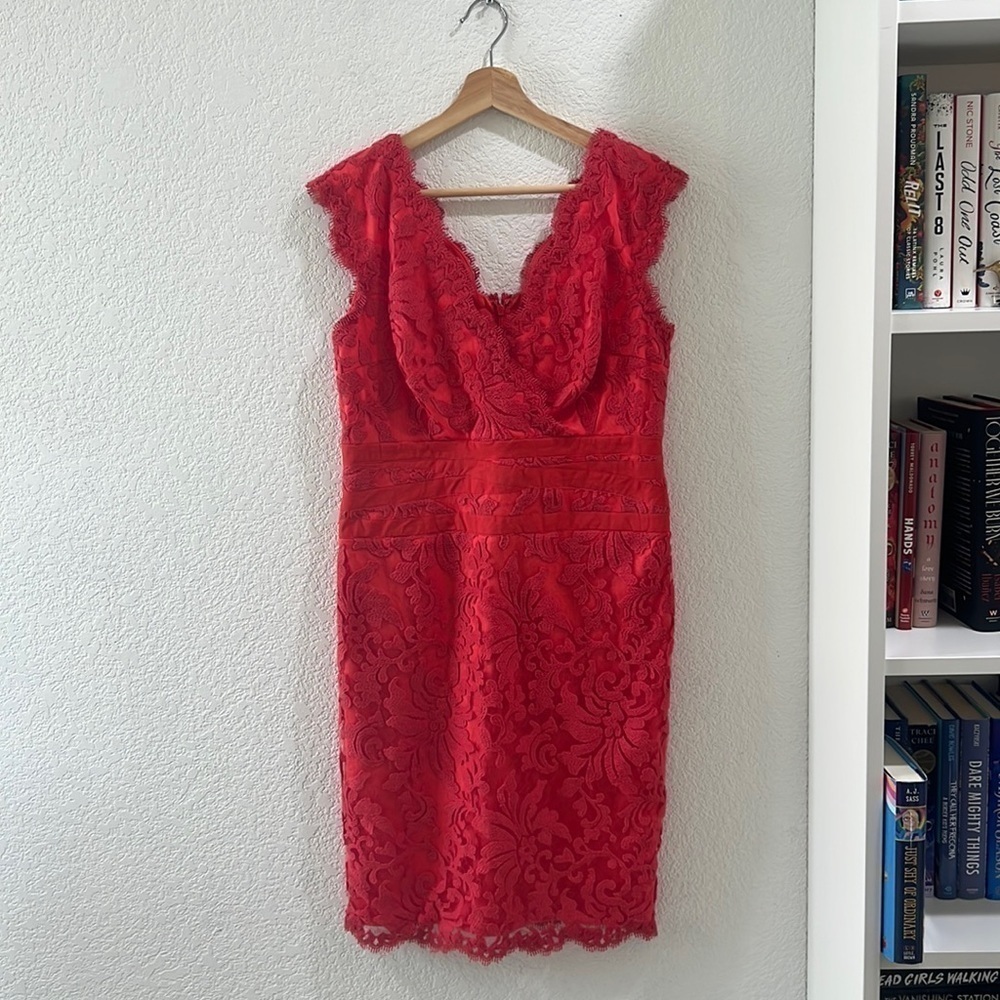 TADASHI SHOJI Women’s Midi Red Lace Embroidered Formal Dress Size 12 P